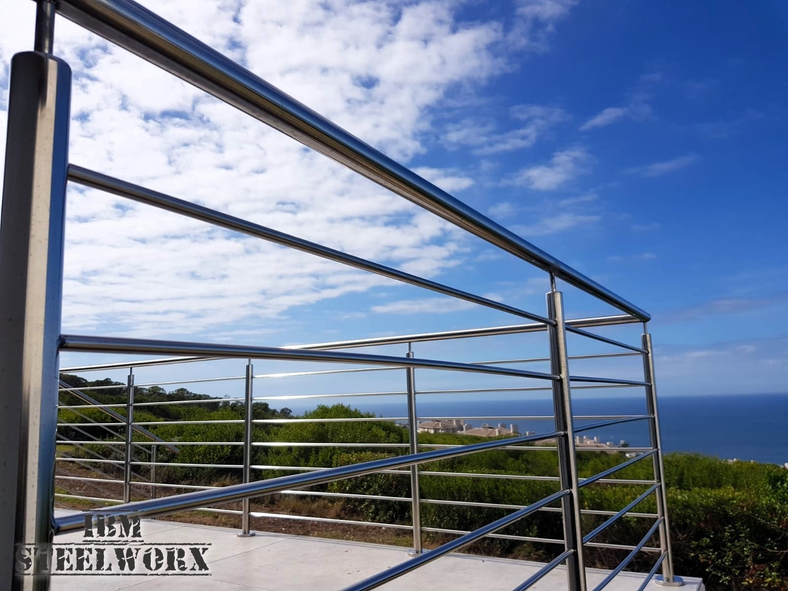 Stainless Steel Balustrades with Horizontal Stringers